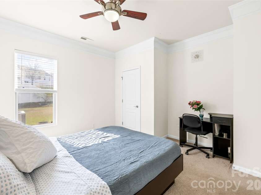 6634 Coral Rose Road, Charlotte, NC 28277.  MLS# CAR4362748, YatesRealty ID 14130. 