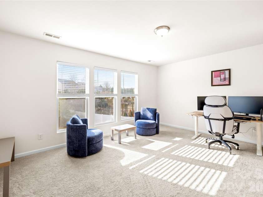 6634 Coral Rose Road, Charlotte, NC 28277.  MLS# CAR4362748, YatesRealty ID 14130. 