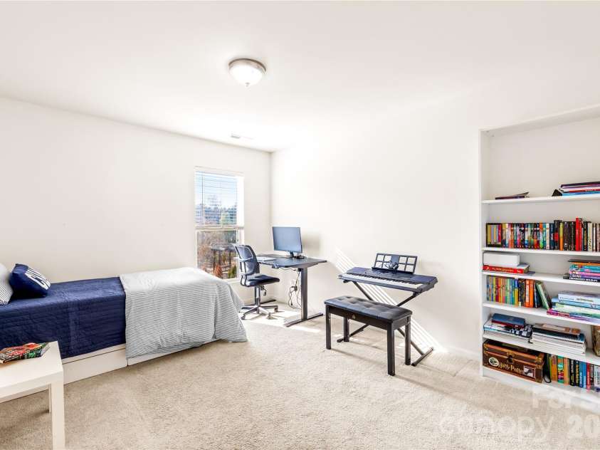 6634 Coral Rose Road, Charlotte, NC 28277.  MLS# CAR4362748, YatesRealty ID 14130. 