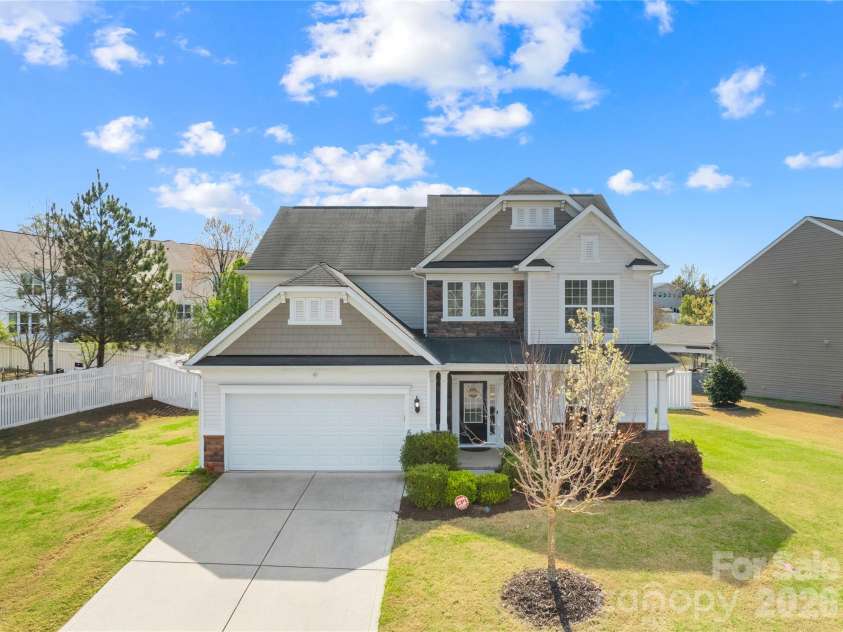 6634 Coral Rose Road, Charlotte, NC 28277.  MLS# CAR4362748, YatesRealty ID 14130. 