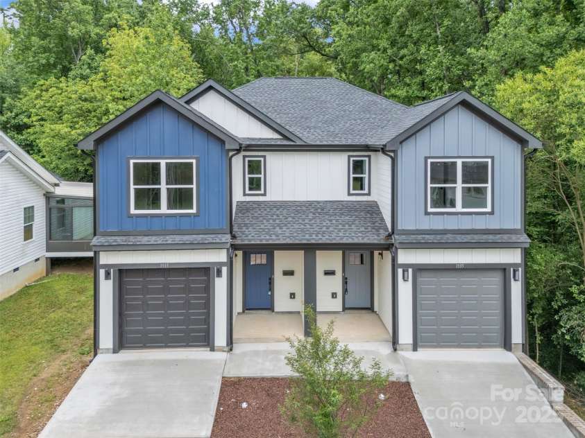 1935 St Mark Street, Charlotte, NC 28216.  MLS# CAR4259355, YatesRealty ID 14132. 