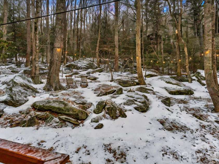 233 Cherry Road, Boone, NC 28607.  MLS# CAR4363942, YatesRealty ID 14132. 