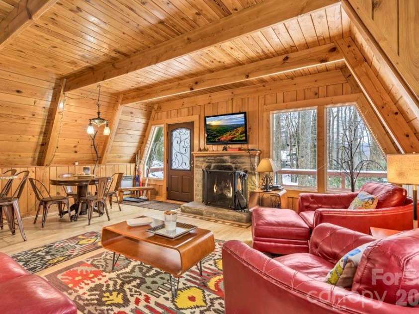 233 Cherry Road, Boone, NC 28607.  MLS# CAR4363942, YatesRealty ID 14132. 