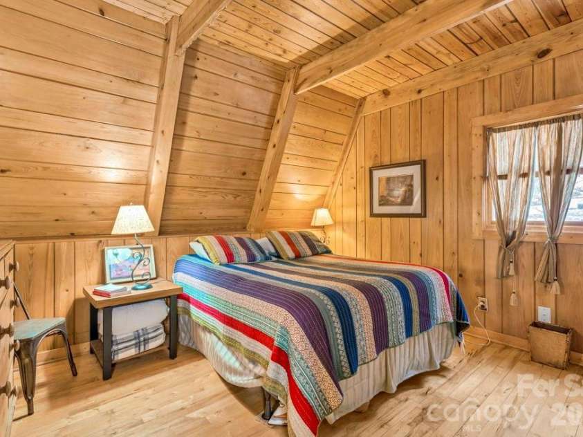 233 Cherry Road, Boone, NC 28607.  MLS# CAR4363942, YatesRealty ID 14132. 