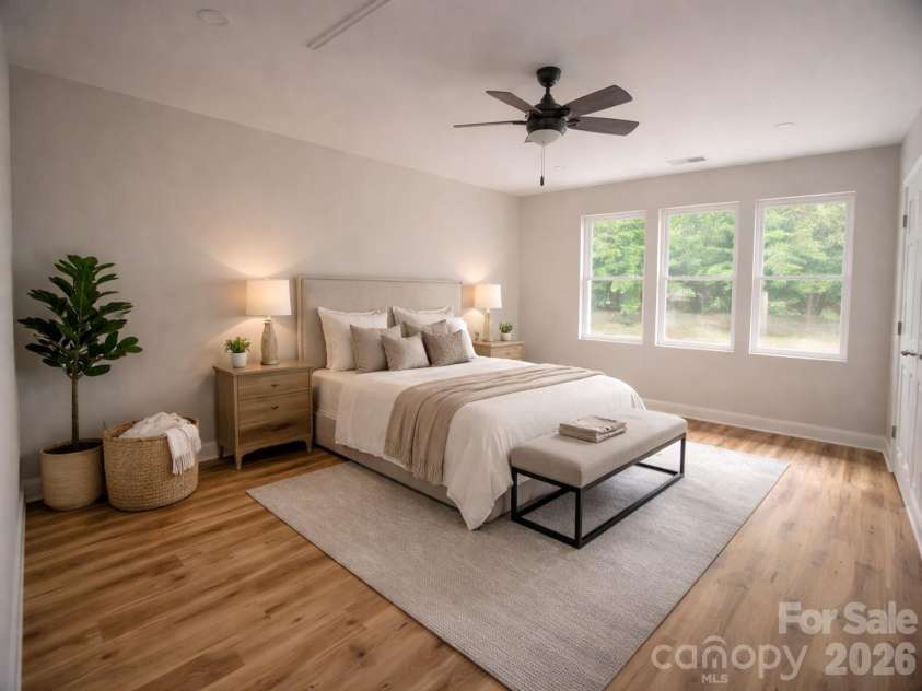 6615 ROCKWELL Boulevard, Charlotte, NC 28269.  MLS# CAR4367291, YatesRealty ID 14133. 