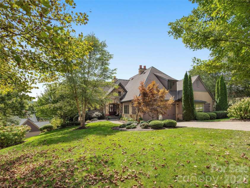 4 Windelsham Way, Arden, NC 28704.  MLS# CAR4364537, YatesRealty ID 14134. 