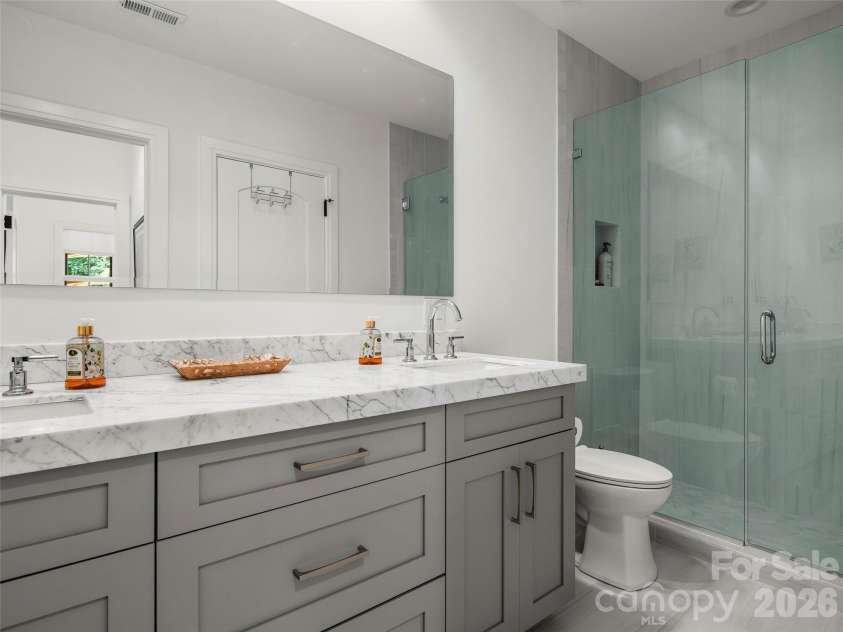 4 Windelsham Way, Arden, NC 28704.  MLS# CAR4364537, YatesRealty ID 14134. 