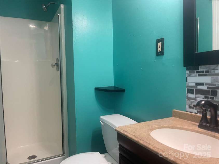 734 Harris Street, Concord, NC 28025.  MLS# CAR4250469, YatesRealty ID 14134. 