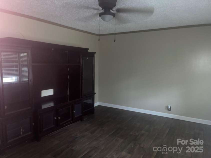 734 Harris Street, Concord, NC 28025.  MLS# CAR4250469, YatesRealty ID 14134. 