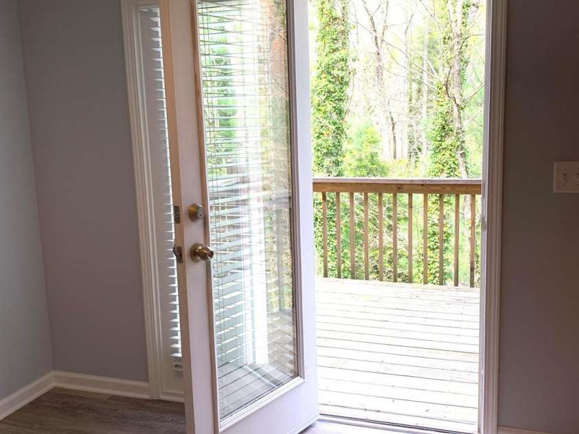 111 Alpine Ridge Drive, Asheville, NC 28803.  MLS# CAR4259714, YatesRealty ID 14135. 