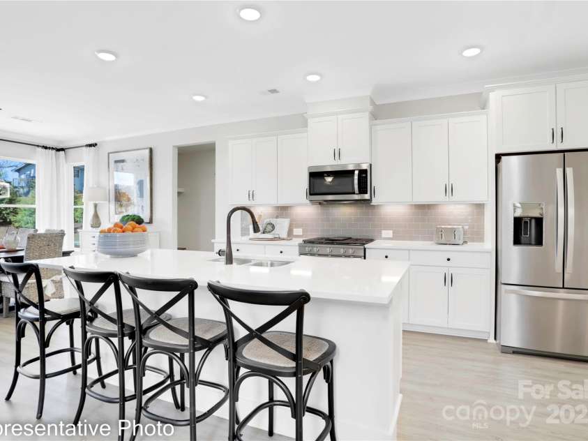 8692 Acadia Parkway, Sherrills Ford, NC 28673.  MLS# CAR4258261, YatesRealty ID 14139. 