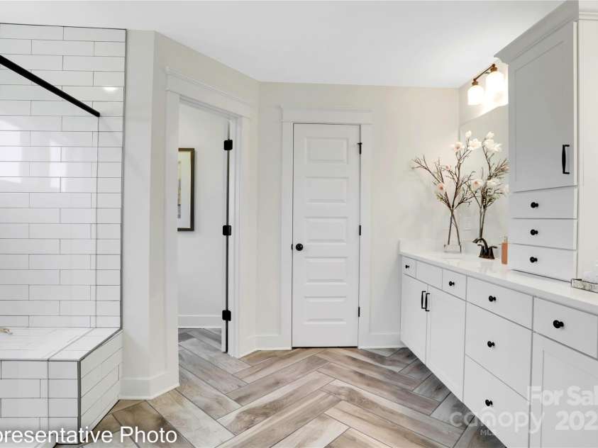 8692 Acadia Parkway, Sherrills Ford, NC 28673.  MLS# CAR4258261, YatesRealty ID 14139. 