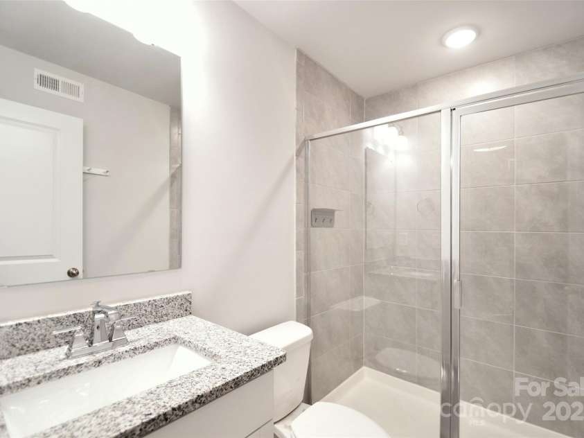 1229 Kohler Avenue, Charlotte, NC 28206.  MLS# CAR4214085, YatesRealty ID 1414. 