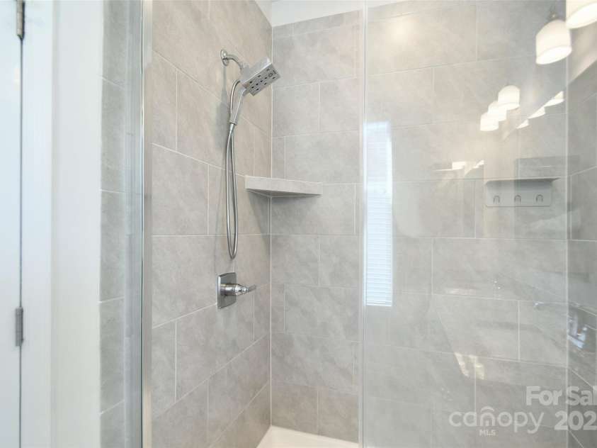 1229 Kohler Avenue, Charlotte, NC 28206.  MLS# CAR4214085, YatesRealty ID 1414. 