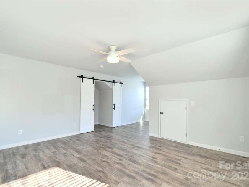 1229 Kohler Avenue, Charlotte, NC 28206.  MLS# CAR4214085, YatesRealty ID 1414. 