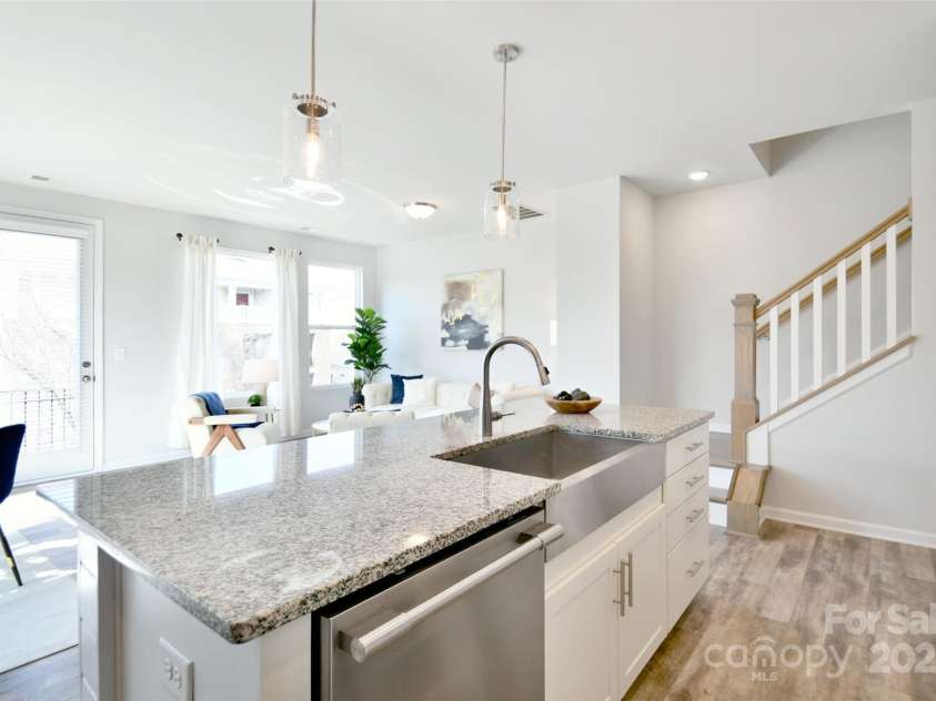 1229 Kohler Avenue, Charlotte, NC 28206.  MLS# CAR4214085, YatesRealty ID 1414. 