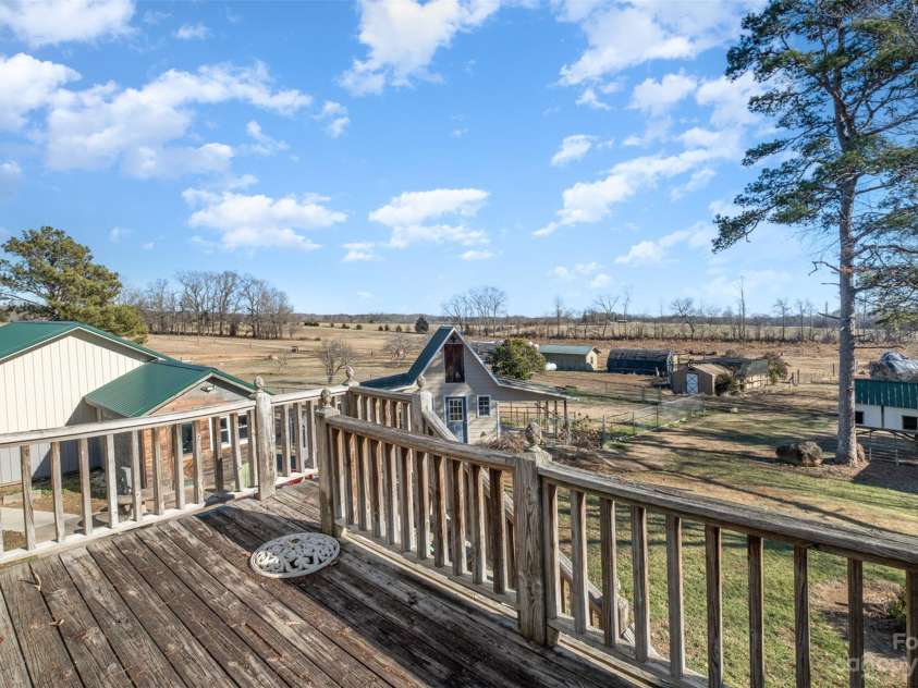 243 Jarab Hill Lane, Statesville, NC 28625.  MLS# CAR4095687, YatesRealty ID 1414. 