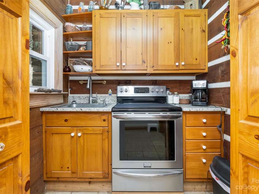 243 Jarab Hill Lane, Statesville, NC 28625.  MLS# CAR4095687, YatesRealty ID 1414. 