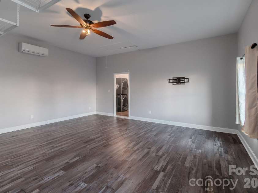 2984 Daffodil Court, Gastonia, NC 28054.  MLS# CAR4337455, YatesRealty ID 14140. 
