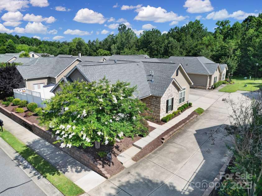 4919 Polo Gate Boulevard, Charlotte, NC 28216.  MLS# CAR4276719, YatesRealty ID 14140. Aerial View