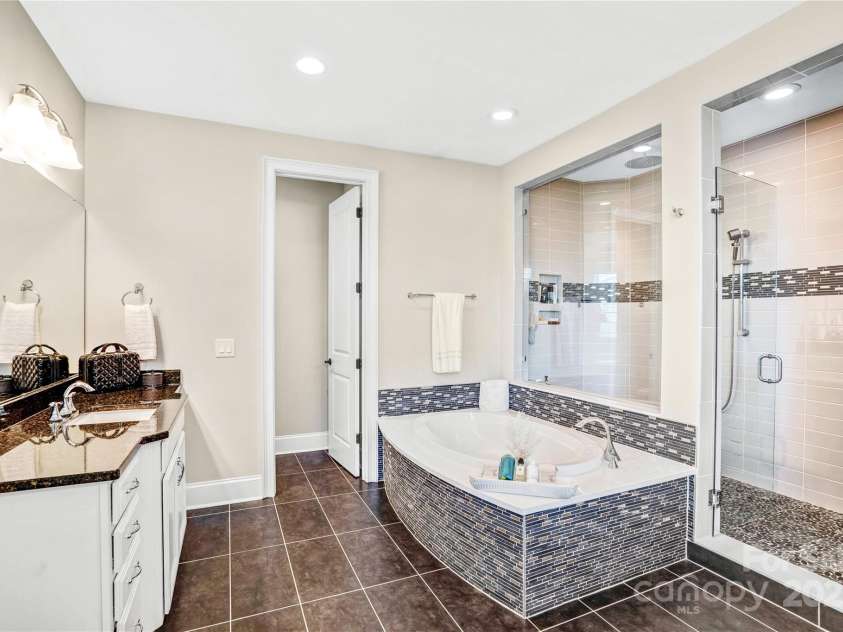 13204 Feale Court, Charlotte, NC 28278.  MLS# CAR4256733, YatesRealty ID 14141. 