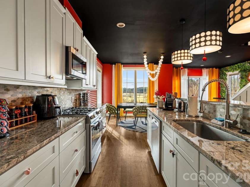 26 Upstream Way, Asheville, NC 28806.  MLS# CAR4334274, YatesRealty ID 14142. 
