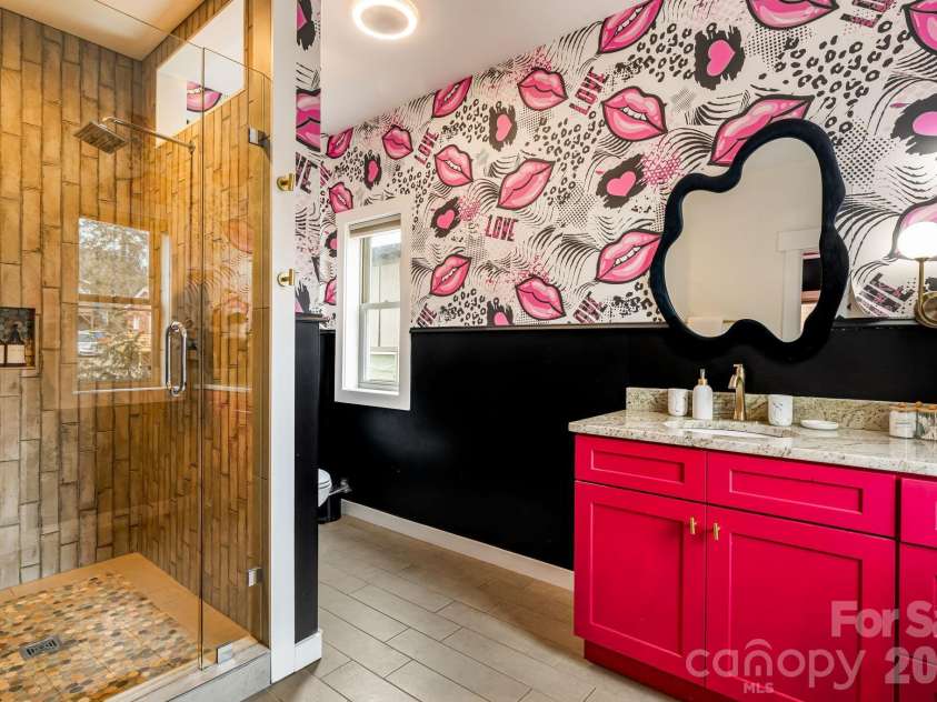 26 Upstream Way, Asheville, NC 28806.  MLS# CAR4334274, YatesRealty ID 14142. 