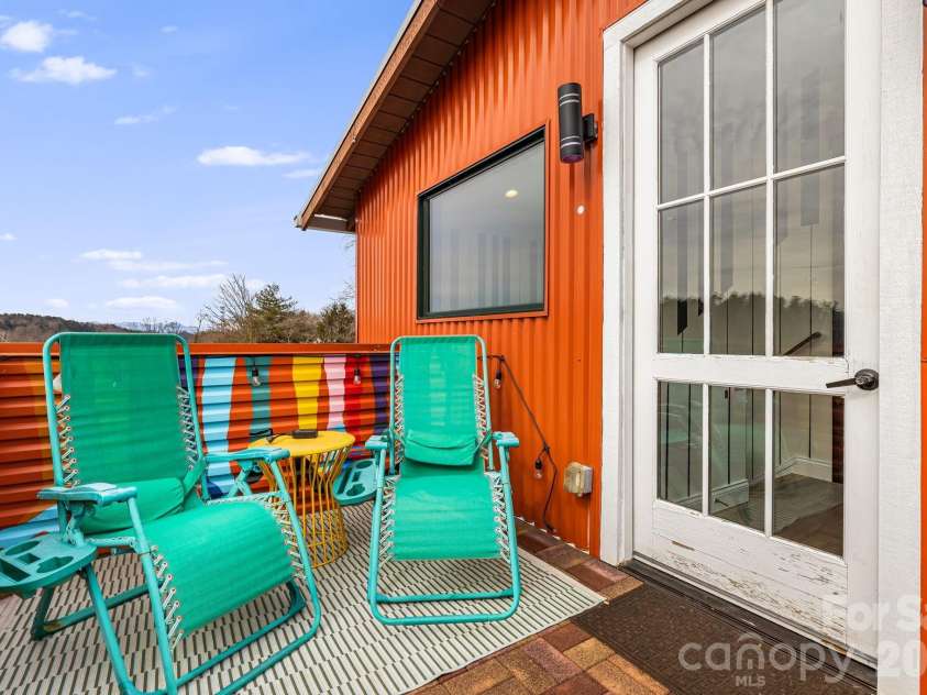 26 Upstream Way, Asheville, NC 28806.  MLS# CAR4334274, YatesRealty ID 14142. 
