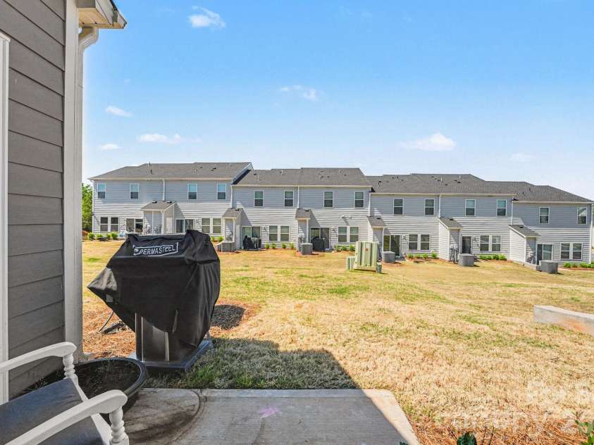 5530 Worrell Way, Kannapolis, NC 28081.  MLS# CAR4371575, YatesRealty ID 14143. 