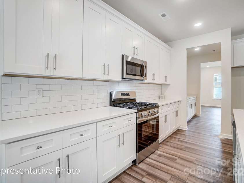 2783 Ashton Park Lane, Monroe, NC 28110.  MLS# CAR4232704, YatesRealty ID 14145. 