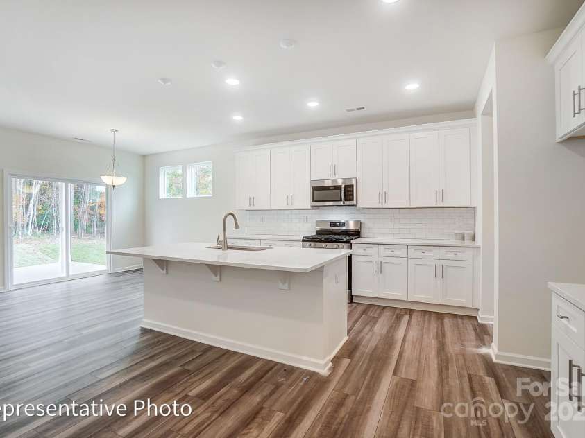 2783 Ashton Park Lane, Monroe, NC 28110.  MLS# CAR4232704, YatesRealty ID 14145. Beautiful Open Kitchen