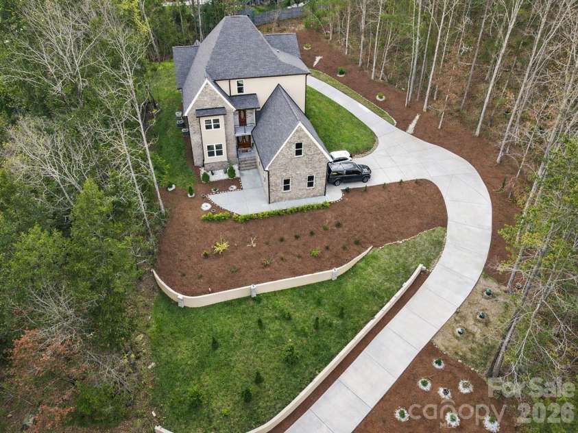 467 COUNTRYWOOD Place, Concord, NC 28025.  MLS# CAR4366043, YatesRealty ID 14145. 