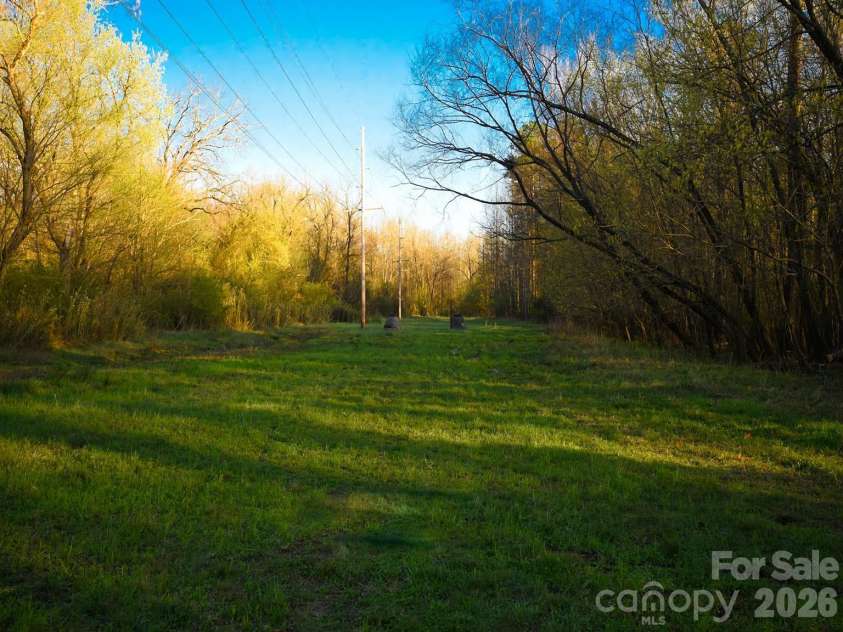 467 COUNTRYWOOD Place, Concord, NC 28025.  MLS# CAR4366043, YatesRealty ID 14145. 