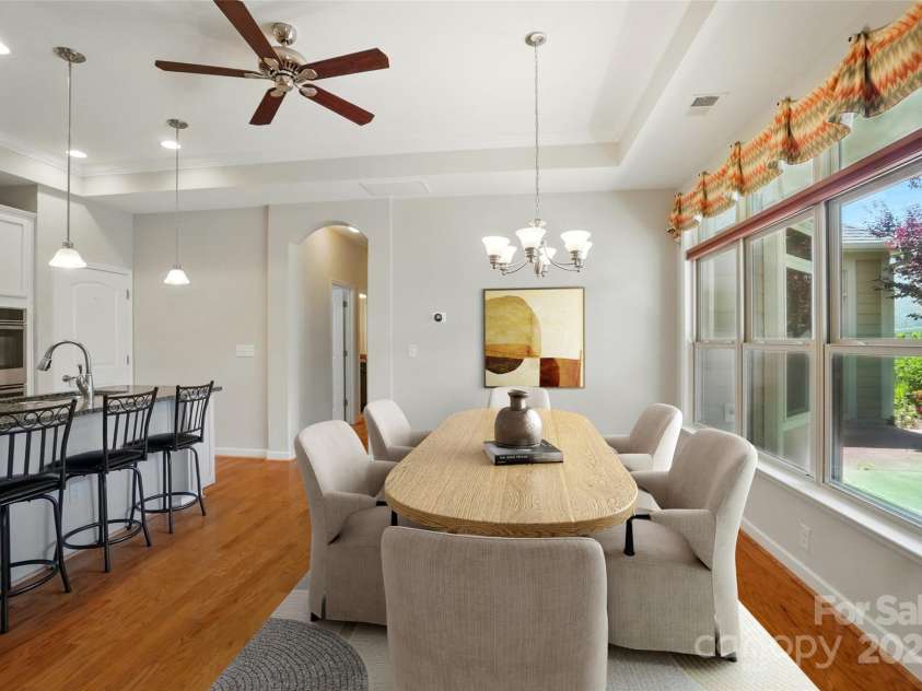 5028 Polo Gate Boulevard, Charlotte, NC 28216.  MLS# CAR4254991, YatesRealty ID 14146. Virtually Staged*