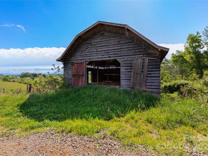 67 Old Turkey Creek Road, Leicester, NC 28748.  MLS# CAR4257740, YatesRealty ID 14147. Barn