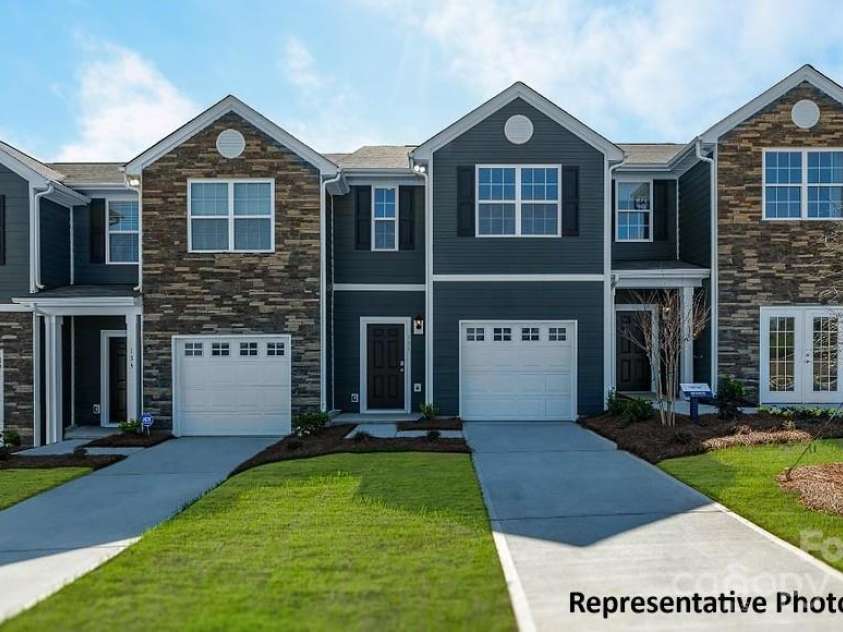 547 Trading Post Lane, York, SC 29745.  MLS# CAR4254228, YatesRealty ID 14148. 