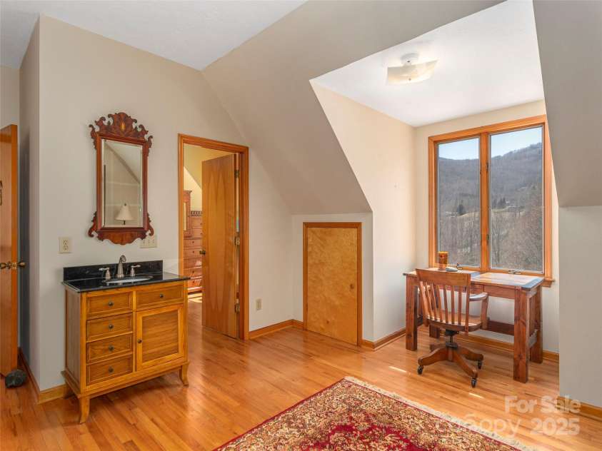 191 Cataloochee Lane, Waynesville, NC 28785.  MLS# CAR4238973, YatesRealty ID 14149. BR2
