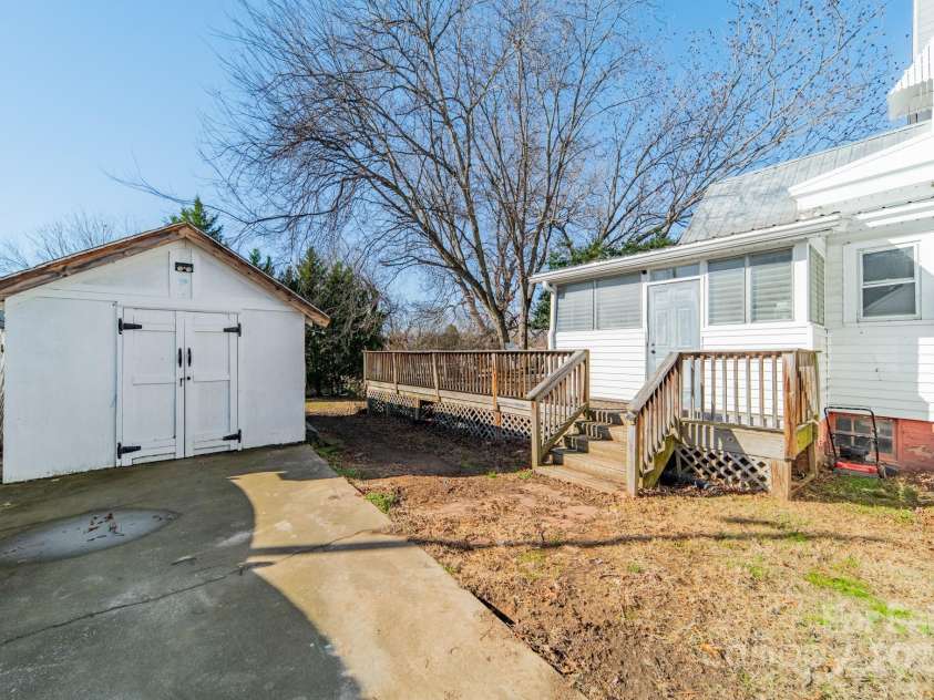 503 4th Street, Spencer, NC 28159.  MLS# CAR4330855, YatesRealty ID 1415. 