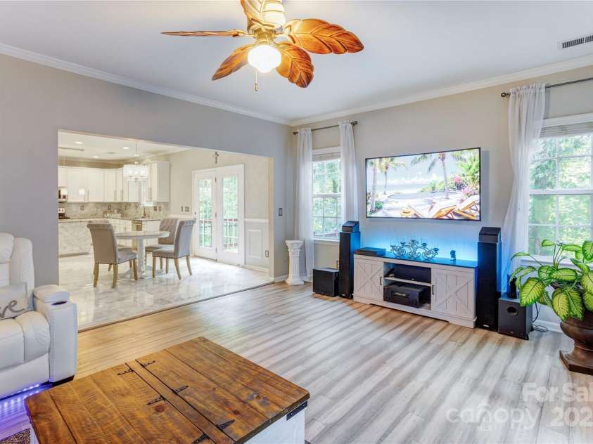 1229 Brecken Court, Kannapolis, NC 28081.  MLS# CAR4298369, YatesRealty ID 14150. 