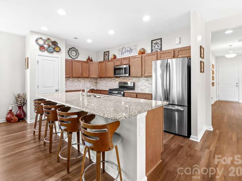264 Flat Rock Drive, Denver, NC 28037.  MLS# CAR4364100, YatesRealty ID 14151. 