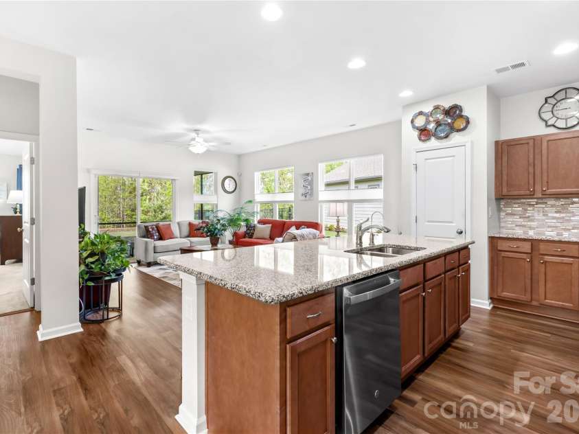 264 Flat Rock Drive, Denver, NC 28037.  MLS# CAR4364100, YatesRealty ID 14151. 
