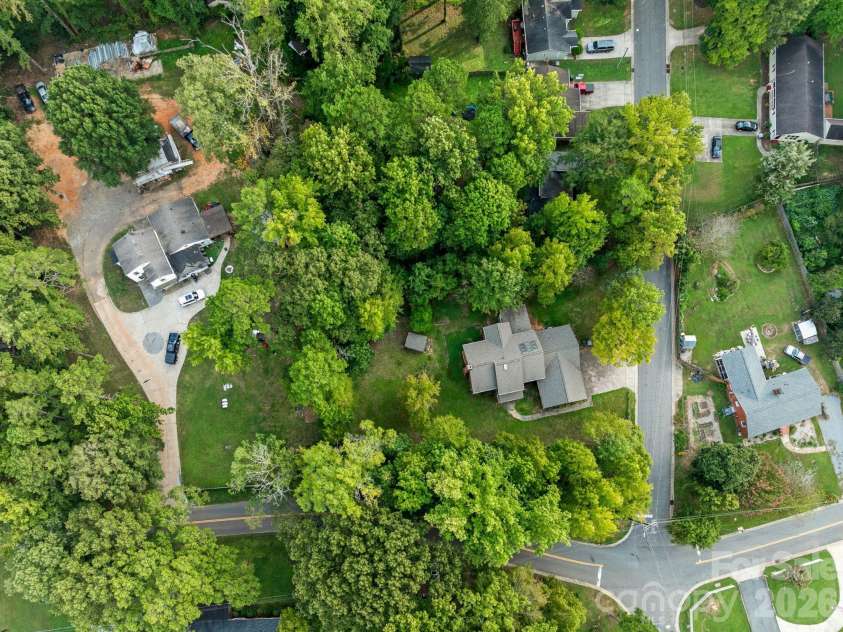 7600 Wallace Lane, Charlotte, NC 28212.  MLS# CAR4344455, YatesRealty ID 14152. Aerial