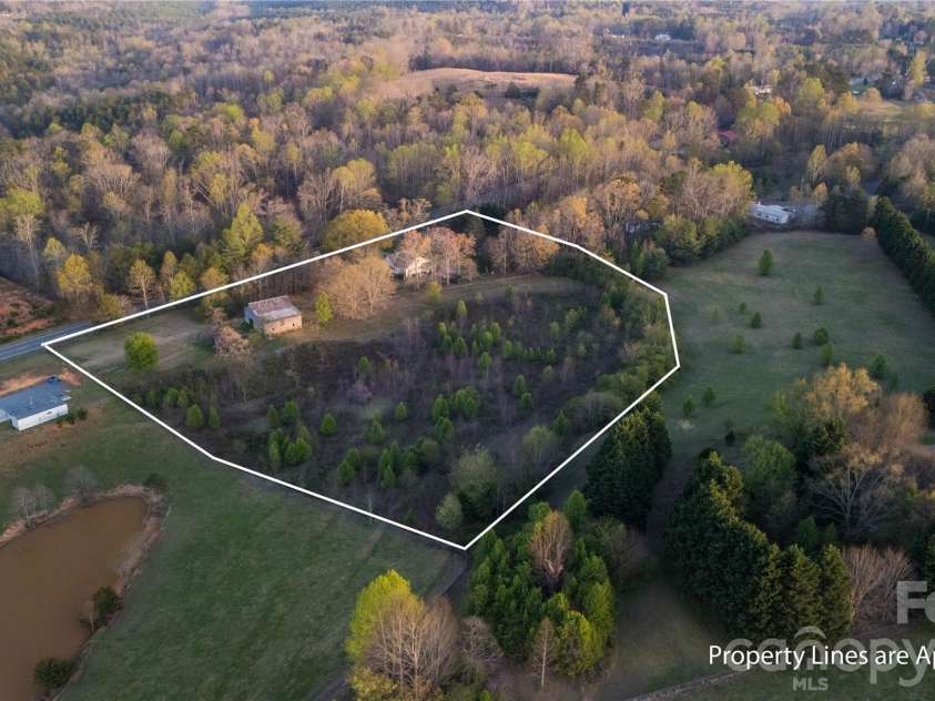 3771 Hwy 221 Highway, Union Mills, NC 28137.  MLS# CAR4362131, YatesRealty ID 14153. 