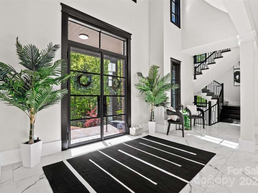 385 Squirrel Lane, Clover, SC 29710.  MLS# CAR4246792, YatesRealty ID 14153. 