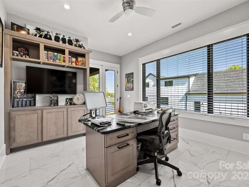 385 Squirrel Lane, Clover, SC 29710.  MLS# CAR4246792, YatesRealty ID 14153. 