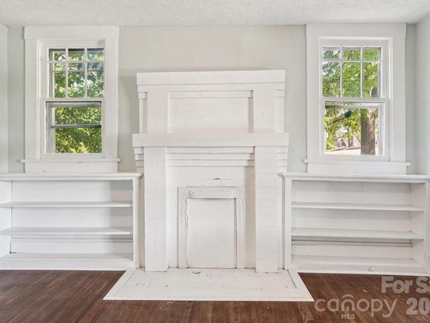 208 Lafayette Street, Salisbury, NC 28144.  MLS# CAR4367247, YatesRealty ID 14155. 