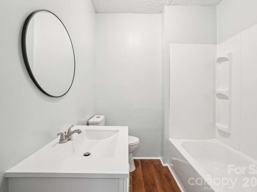 208 Lafayette Street, Salisbury, NC 28144.  MLS# CAR4367247, YatesRealty ID 14155. 