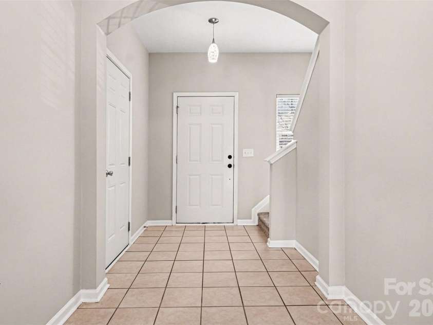 14311 Evening Flight Lane, Charlotte, NC 28262.  MLS# CAR4348964, YatesRealty ID 14156. Foyer 