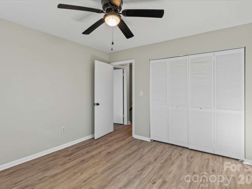 188 Mary Circle, Concord, NC 28025.  MLS# CAR4354373, YatesRealty ID 14157. 