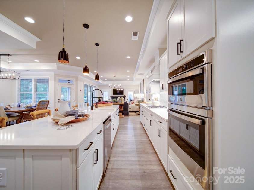 3089 Founding Fathers Drive, Gastonia, NC 28056.  MLS# CAR4256148, YatesRealty ID 14158. 